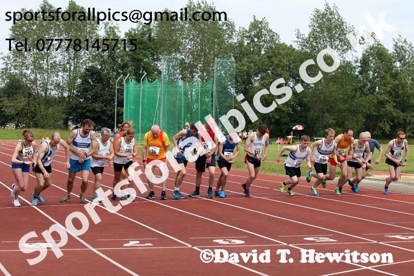Open mile, 2019 NEMA Track and Field Champs, Monkton. Photo:  David T. Hewitson/Sports for All Pics